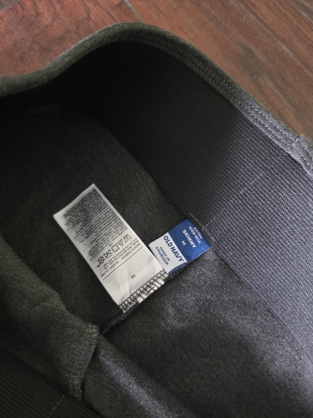 Old Navy Women’s Gray Pull-On Slim Ankle Pants ♡NEW♡ - Picture 4 of 8